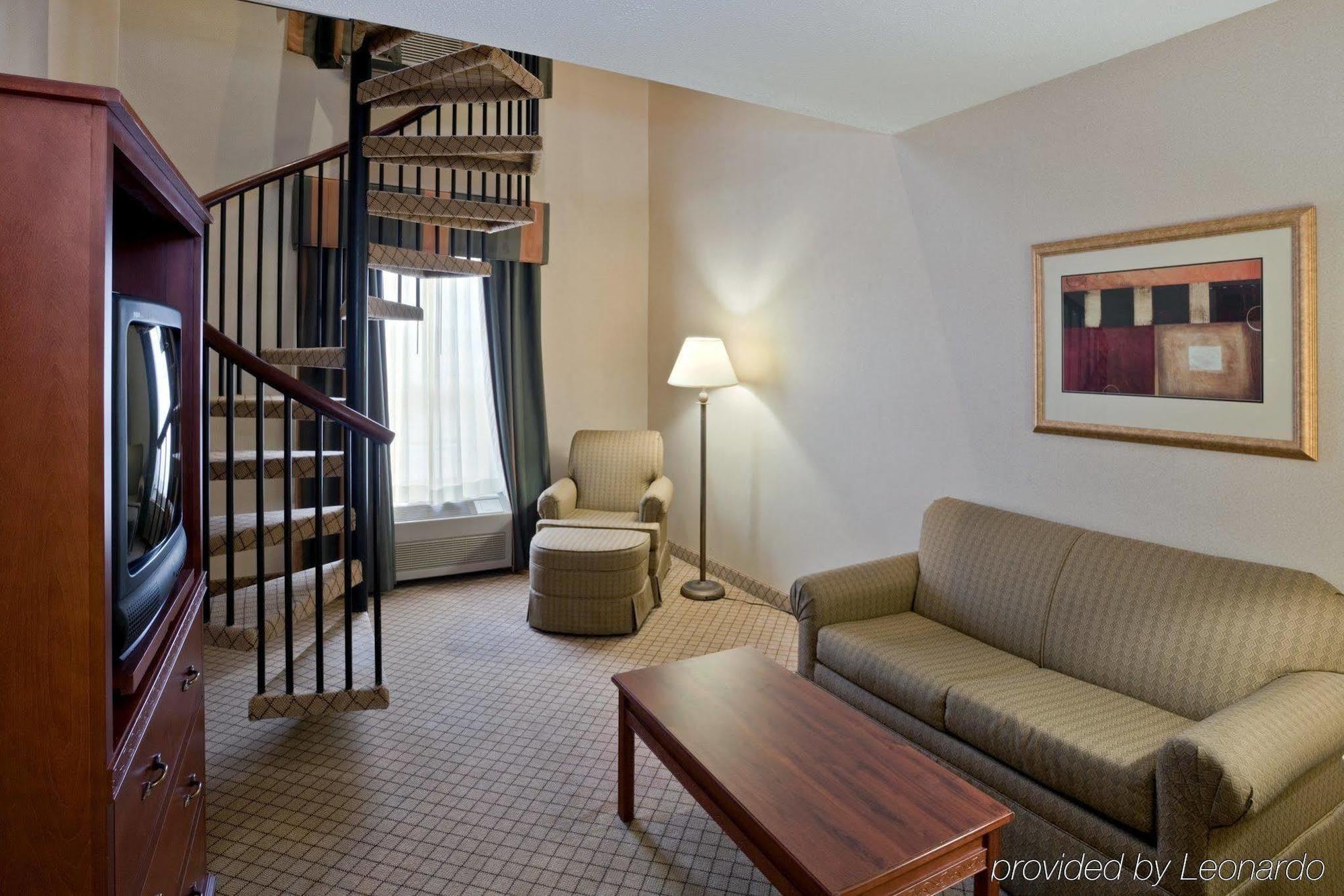 דודג' סיטי Windsor Inn & Suites מראה חיצוני תמונה